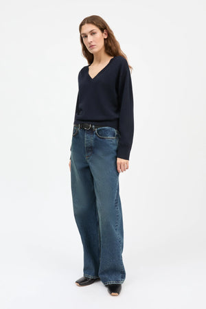 SKALL Studio - Amethyst V-neck jumper