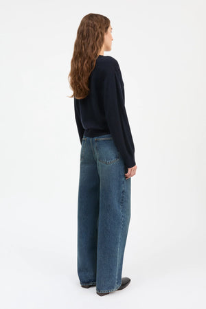 SKALL Studio - Amethyst V-neck jumper