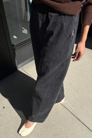 Le Bon Shoppe - Arc Pant Black Denim