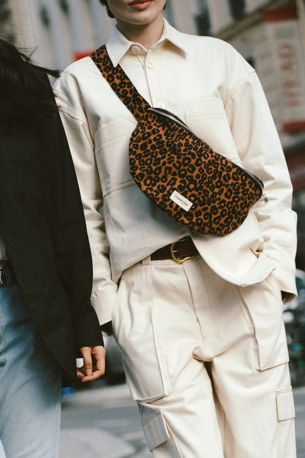Rivedroite -  Custine XL waist bag Leopard