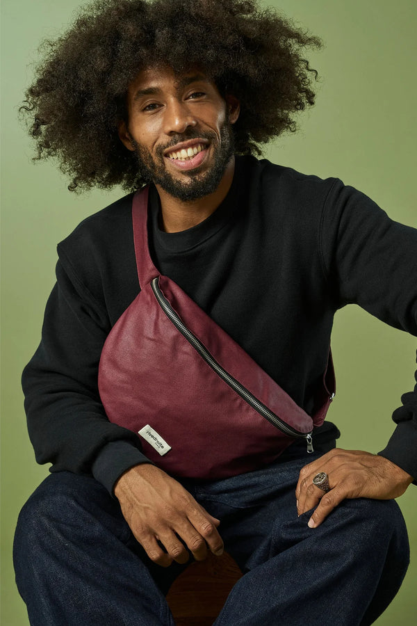 Rivedroite -  Custine XL waist bag Beetroot Red Waxed