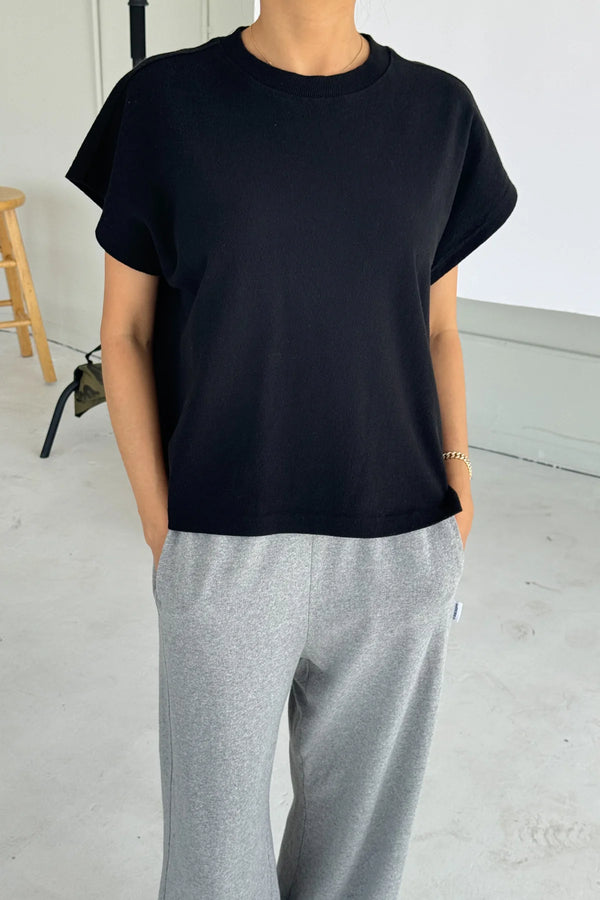 Le Bon Shoppe - Jeanne Tee Black