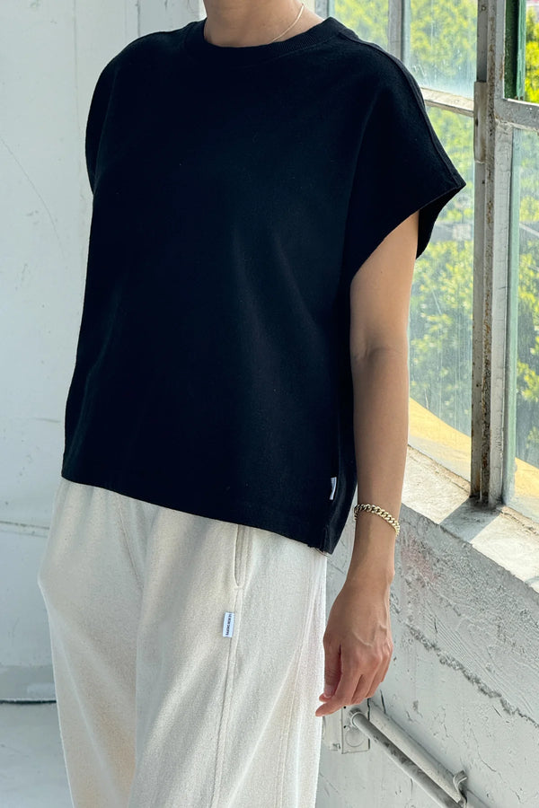 Le Bon Shoppe - Jeanne Tee Black