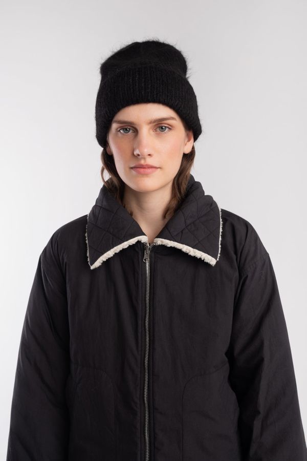 Micaela Greg - Black Brushed Ribbed Hat